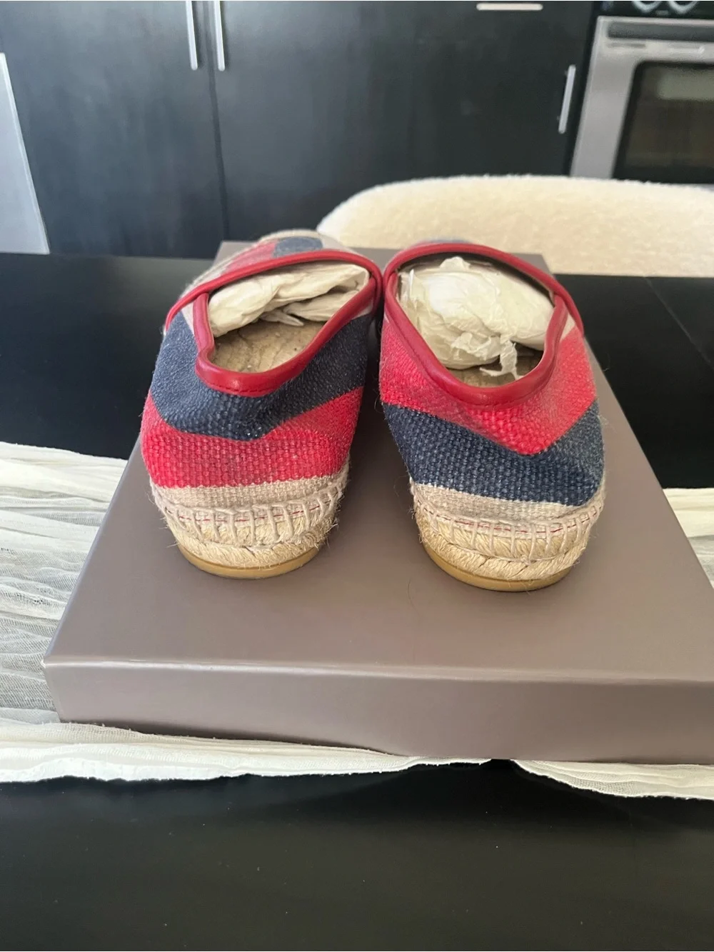 Gucci Red, Blue & White Canvas Logo Espadrille Slip-Ons - Picture 8 of 11